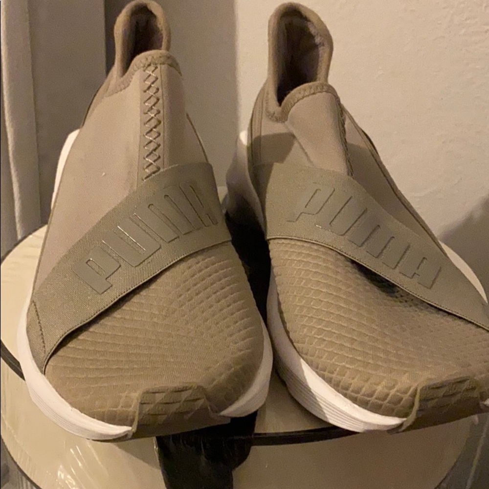 COPY - Puma sneakers